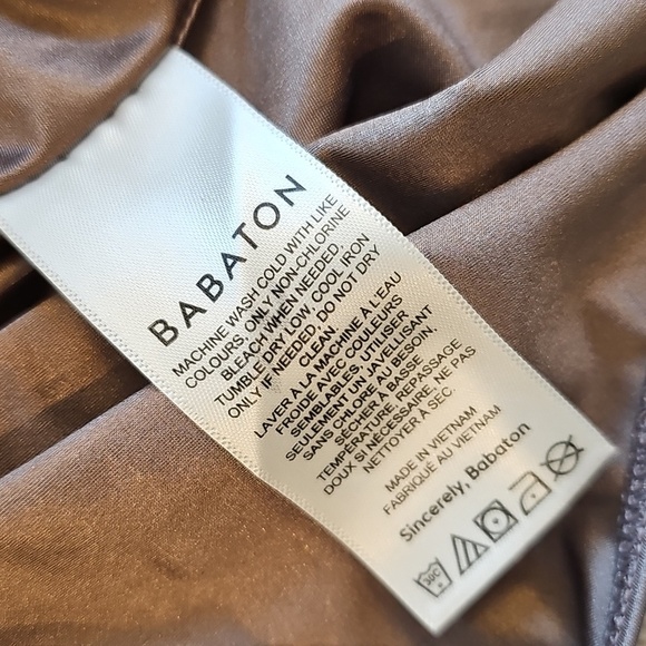 Babaton Satinette Squareneck Bodysuit, Small - Picture 11 of 15